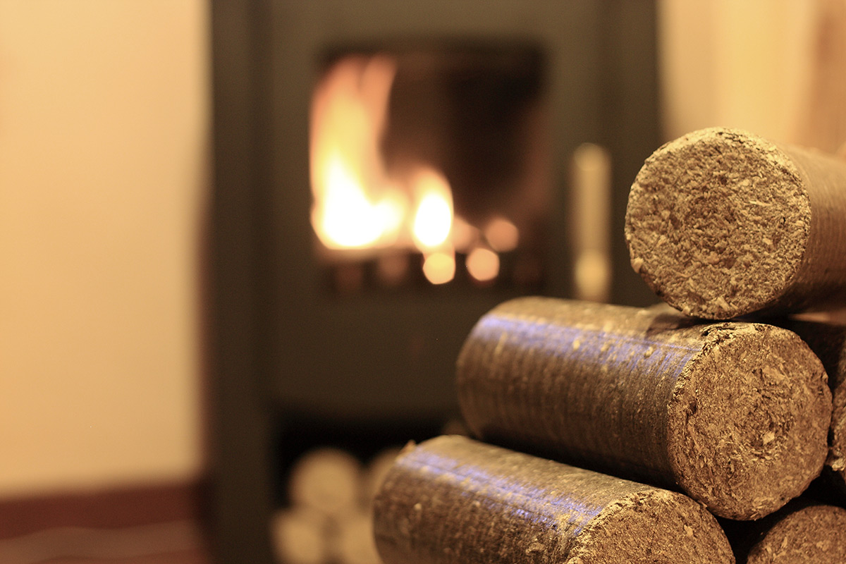 A beginner's guide to starting a fire in your Wood Burning Stove – Llanover  Logs – Firewood Supplier, Firewood in Abergavenny